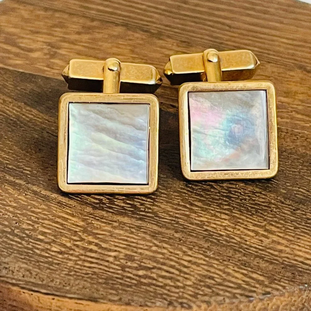 Vintage Swank Abalone Mother of Pearl MAP Shell Gold Tone Cuff Links